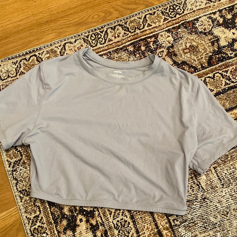 SKIMS CROPPED TEE